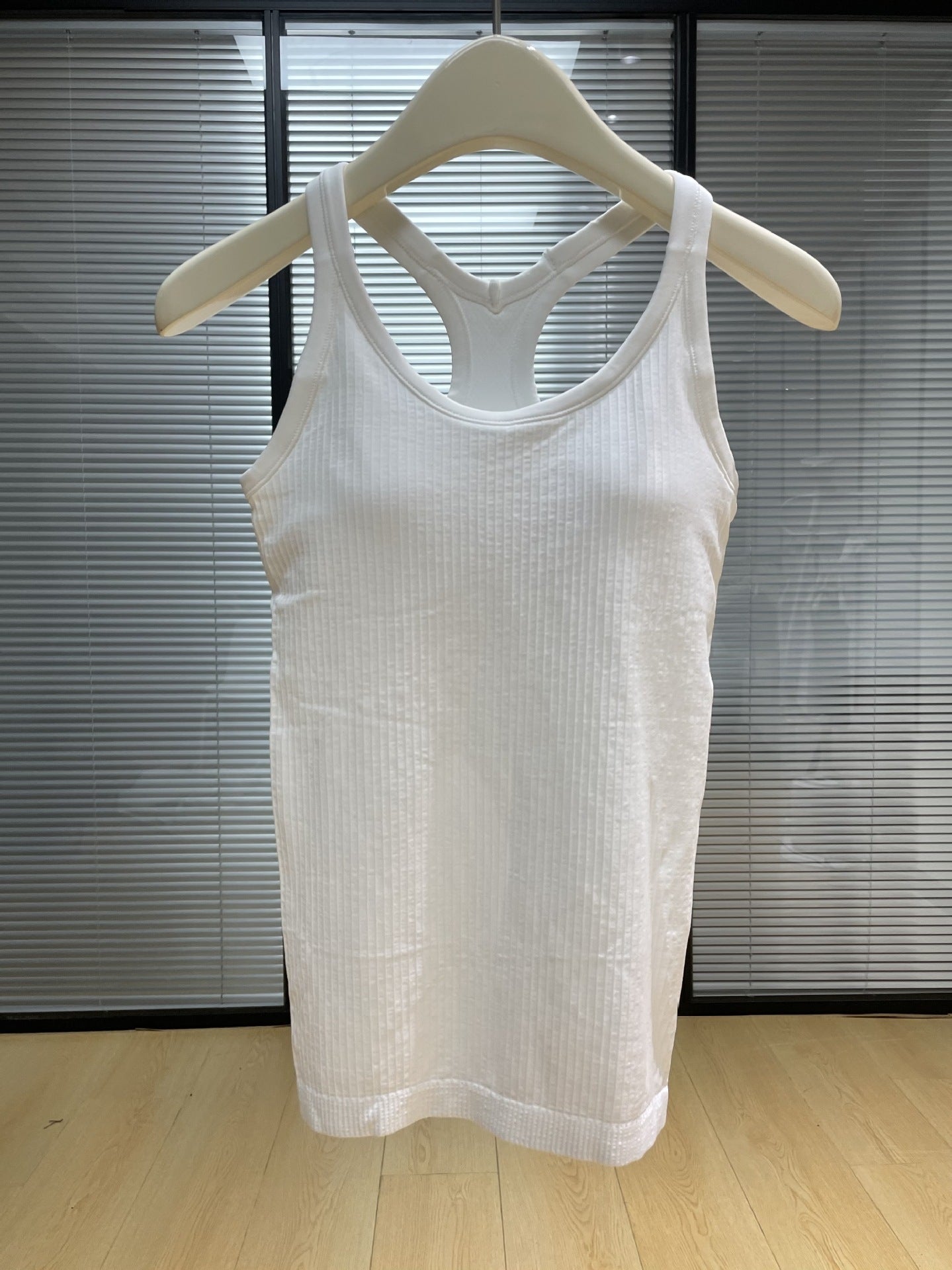 Fitness workout racerback top with built-in cups